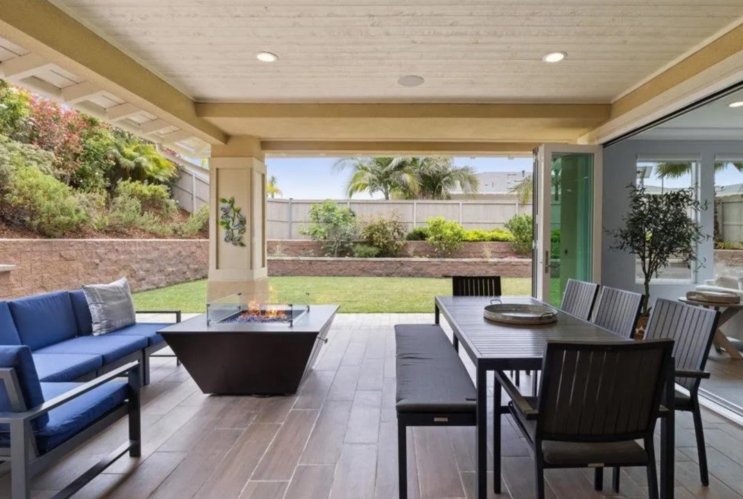 2887 Crest Drive back patio 1.jpg