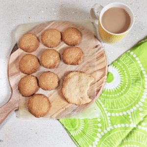 Almond cookies