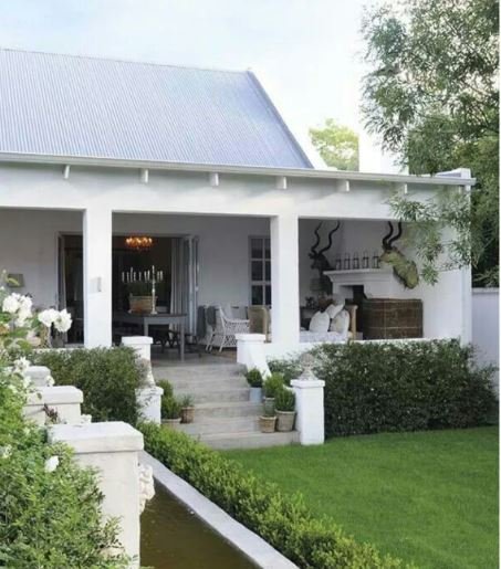A typical South African farmhouse. Source: Tuis magazine