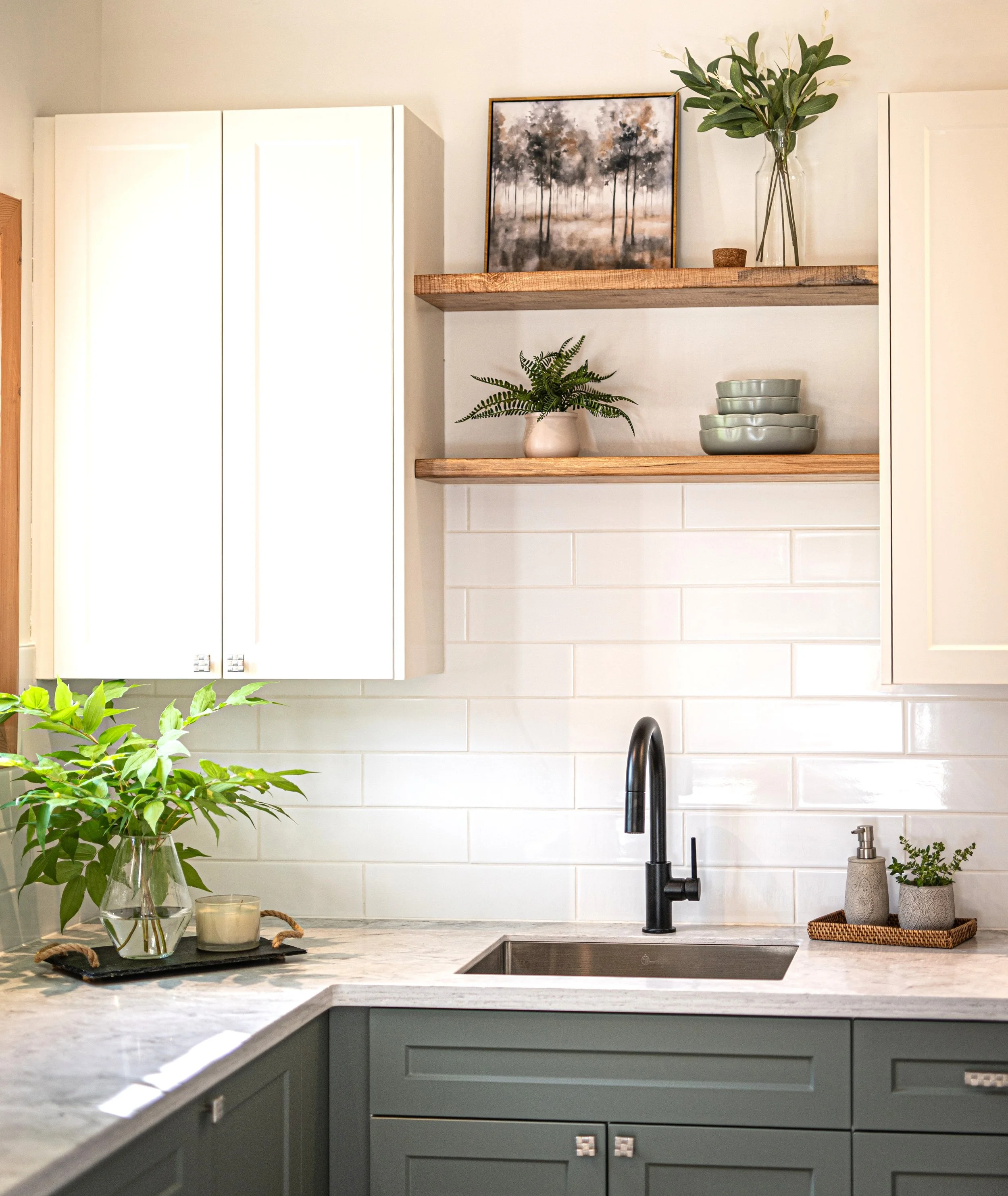 how_to_style_kitchen_shelves.jpg