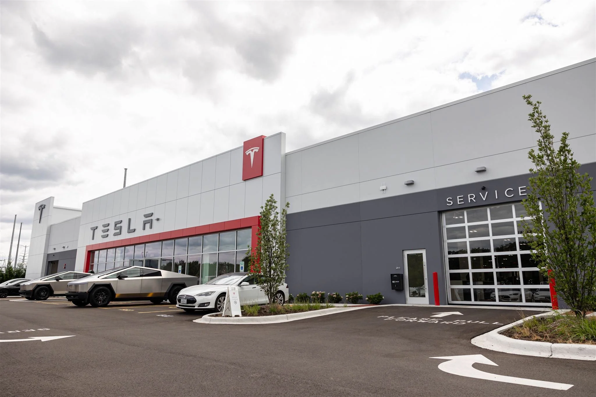 Tesla Sales, Service &amp; Delivery Center