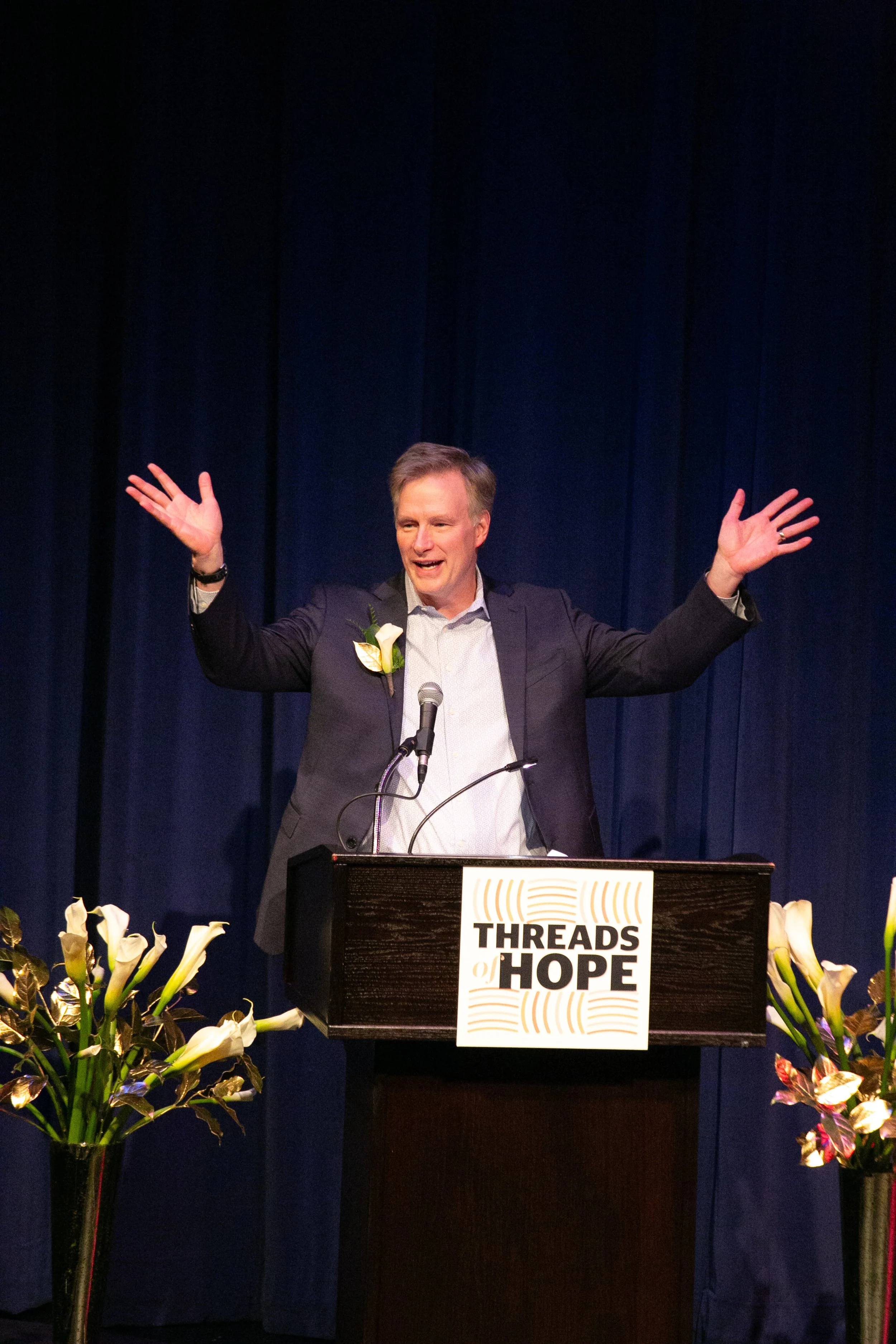 ThreadsOfHope2025_083.jpg