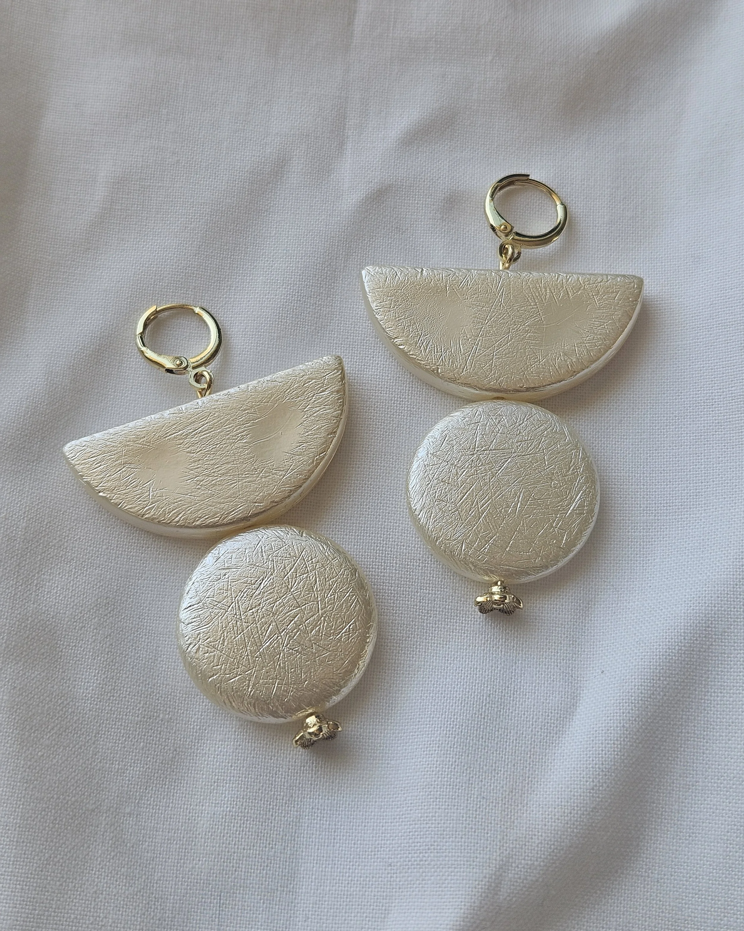 pearl finish clay earrings ivory geometric design gold hoops