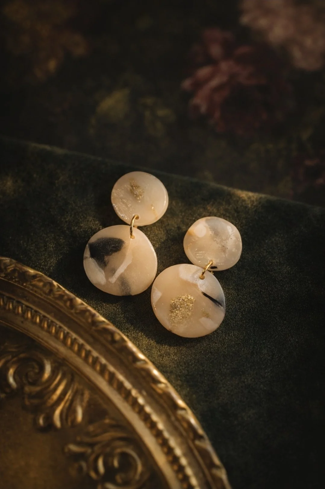 minimalist clay earrings soft neutral lightweight everyday dangles