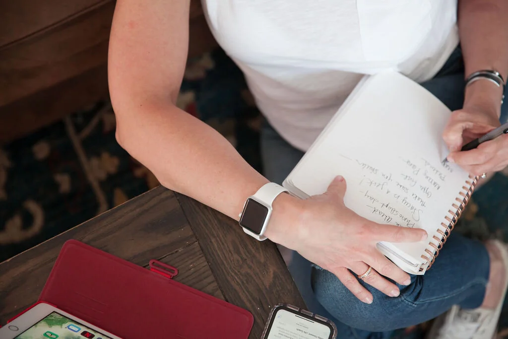 How to stay focused on achieving goals.