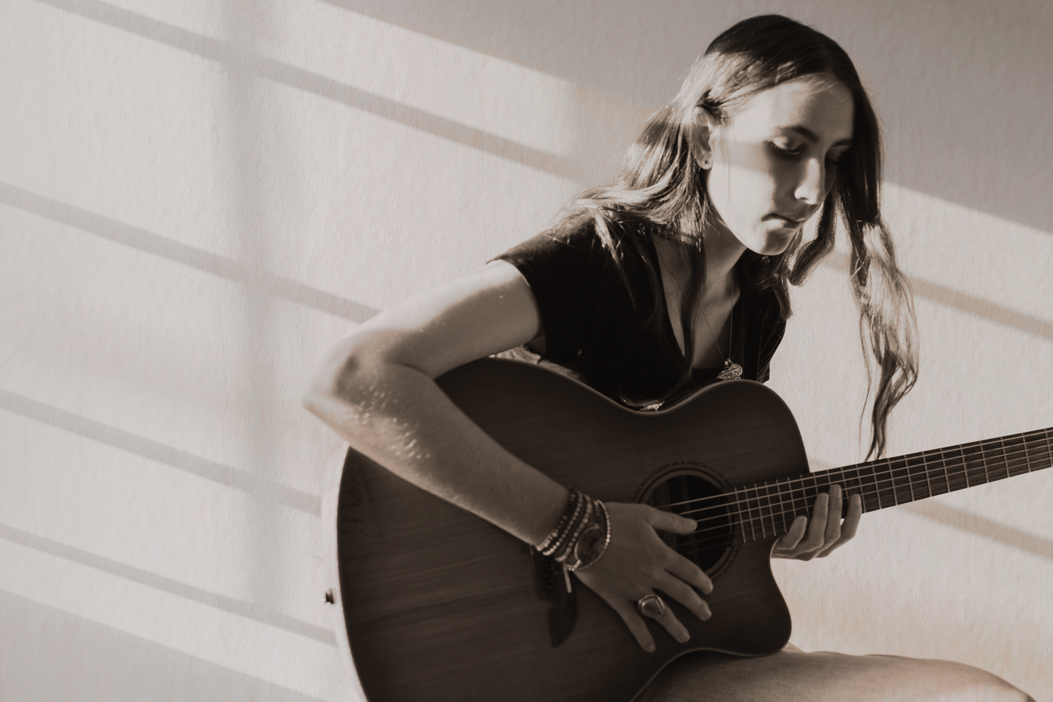 HERO 8698 2048x1365px.png