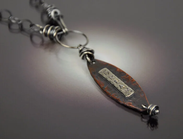 "DREAM" Necklace - Unique Closure - Handmade