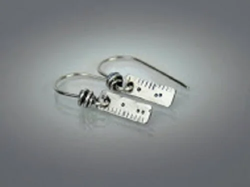 Dashes &amp; Dots - Short