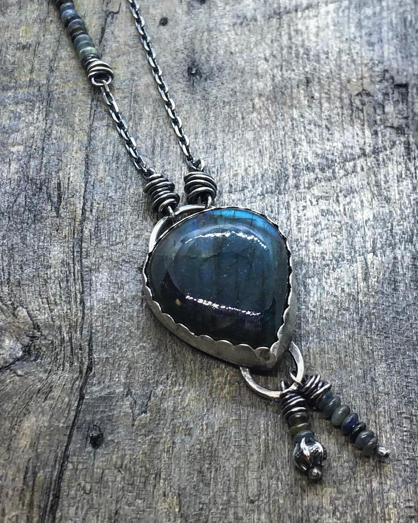 CB&amp;CO
.
That flash!  One of the many reasons I 💗 Labradorite!  Handmade sterling necklace with an amazing cab of labradorite, and stacked Kyanite accents. Can be worn at either 17&rdquo; or 34&rdquo; long. 
$260
.
#cbcojewelry #handmade #kyanite