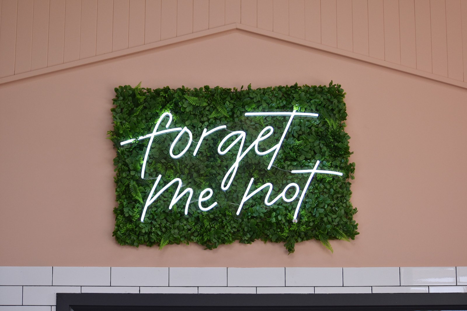 forget-me-not-sign.jpg