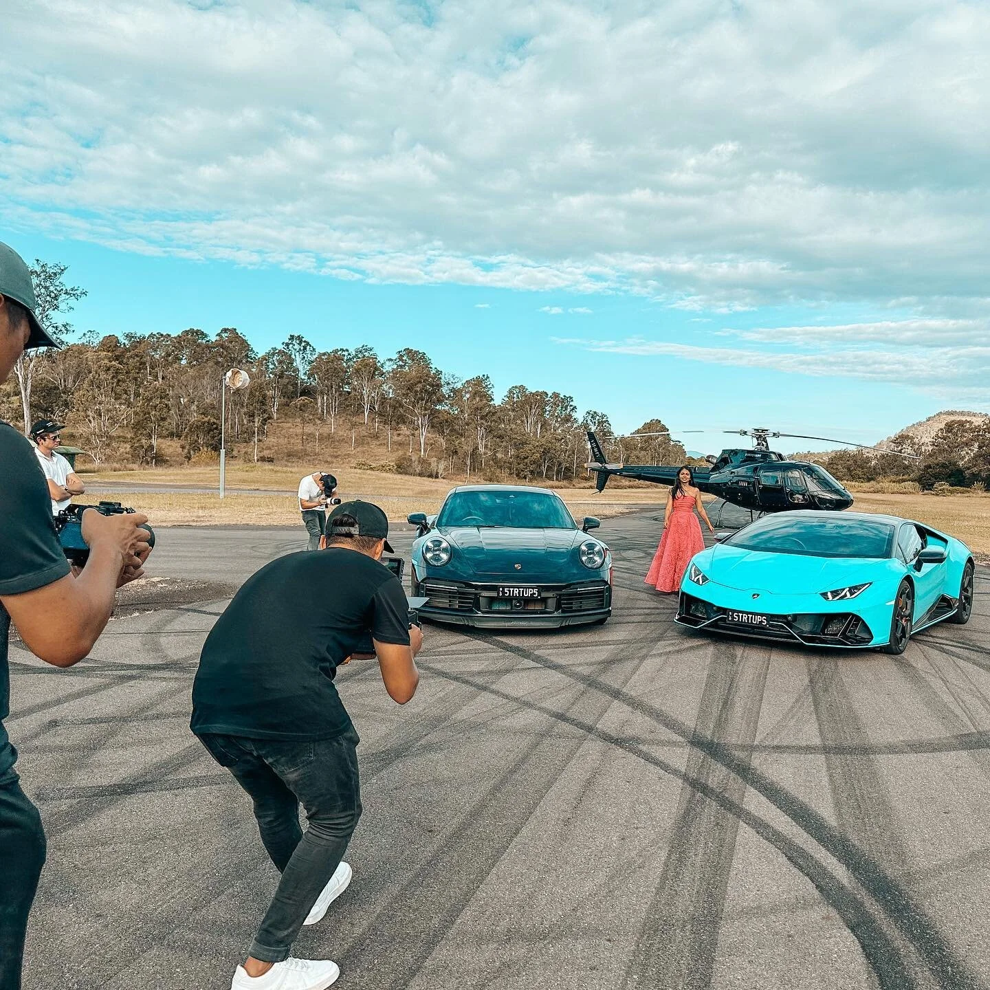 Doing crazy things is scary and so much fun!! 

I did something a litttllee mind blowing! 

I shot an epic video with my friends. 

Over the next few days, I&rsquo;ll be sharing some sneak peeks like this beforing releasing the full video. 

Follow, 