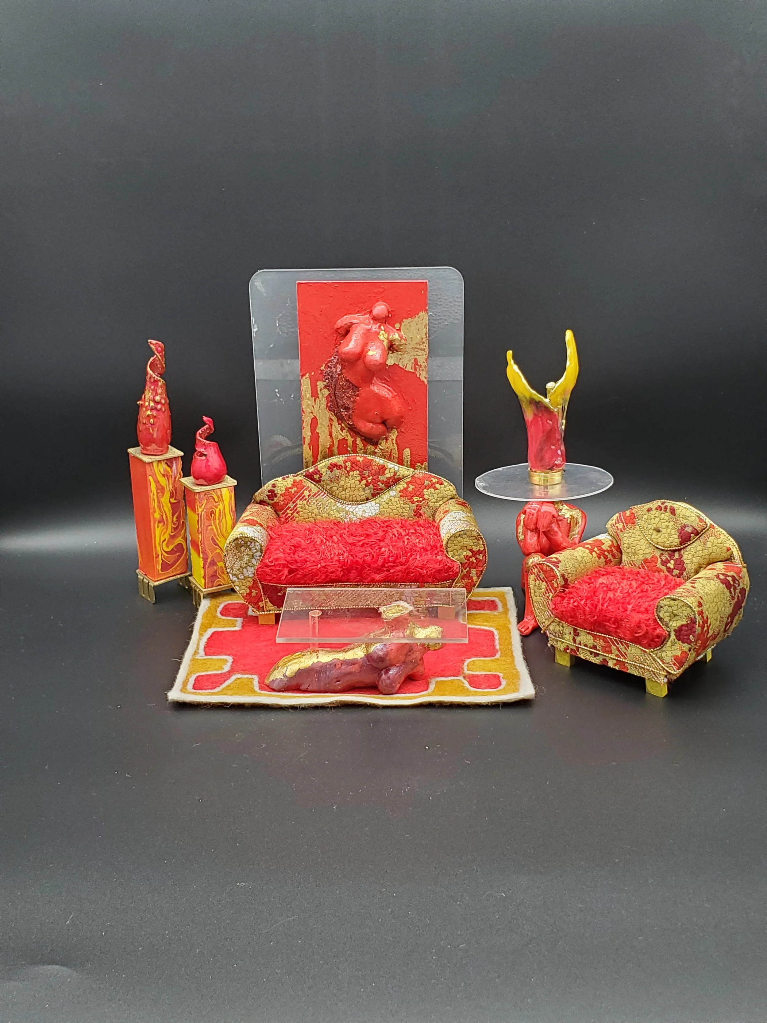 red deco couch set