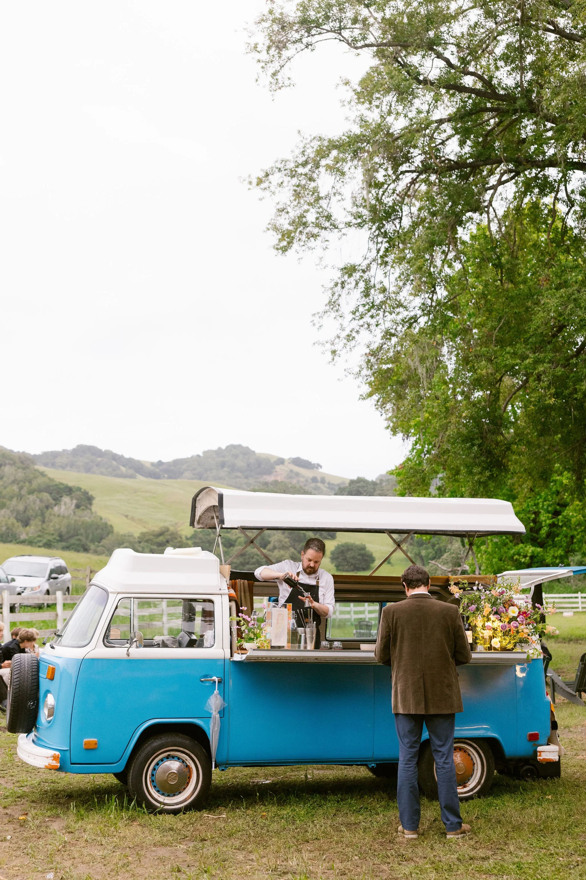GinnyEmily_WeddingPreviews126.JPG