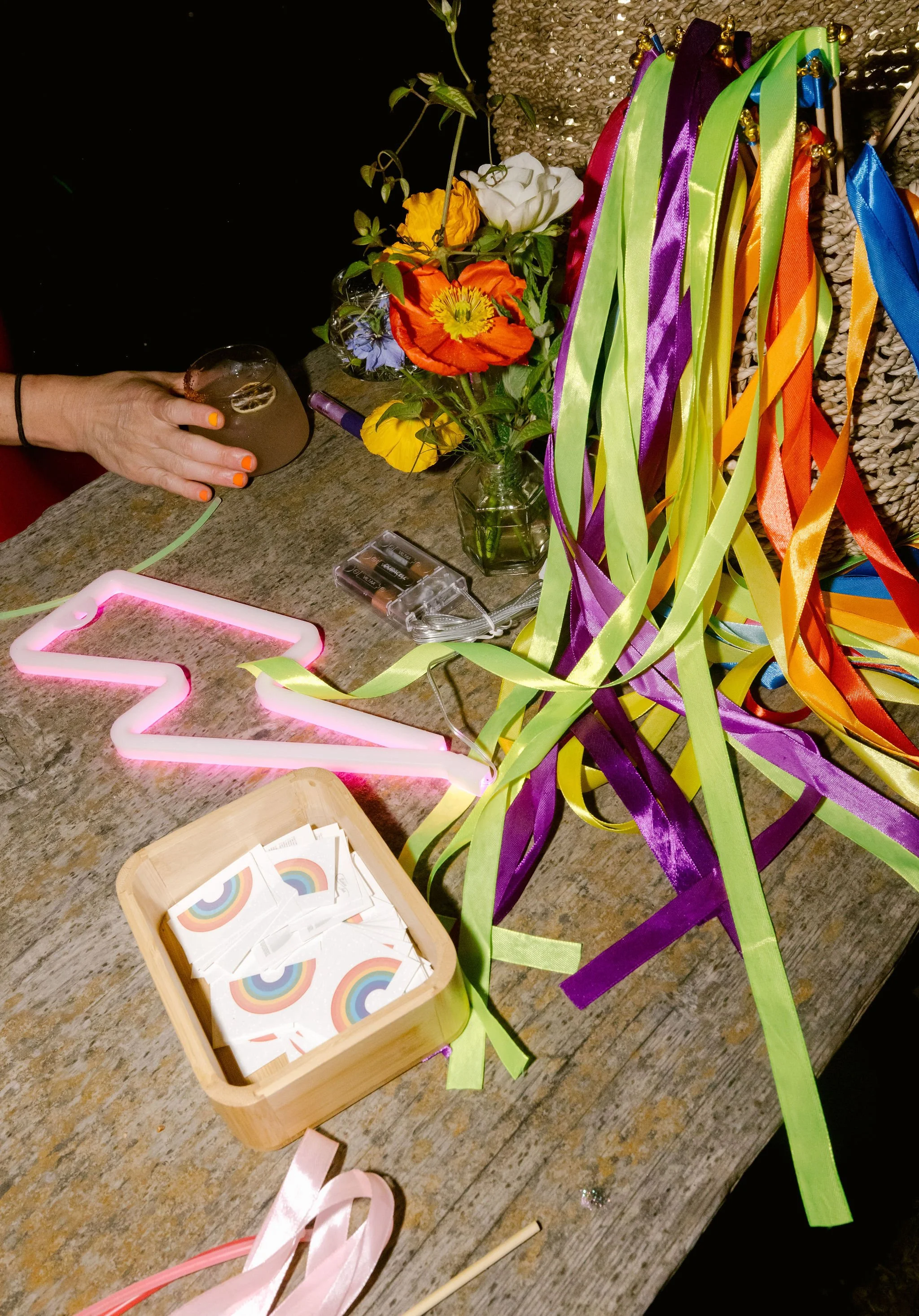 GinnyEmily_WeddingPreviews140.JPG