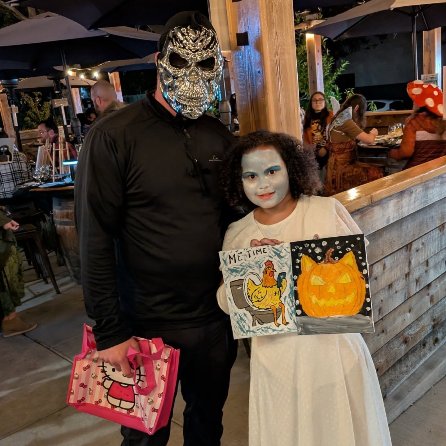 costume contest, halloween movies, world series game 6, fresh beer, and great food from @thespot_foodtruck

friday night halloween festivities starting at noon.
costume contest winners announced at 8pm&nbsp;
prizes for 1st, 2nd, &amp; 3rd
prizes for 