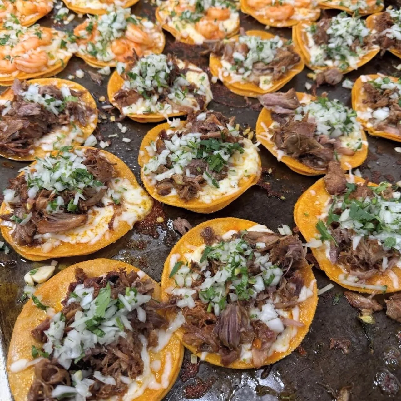 taco thursday!

we&rsquo;ve got @galvanseatery back with us this afternoon and they&rsquo;ll be slinging tacos all afternoon and into the evning. choose between street tacos or crispy with whatever protein you&rsquo;d like! they&rsquo;ve also got bur