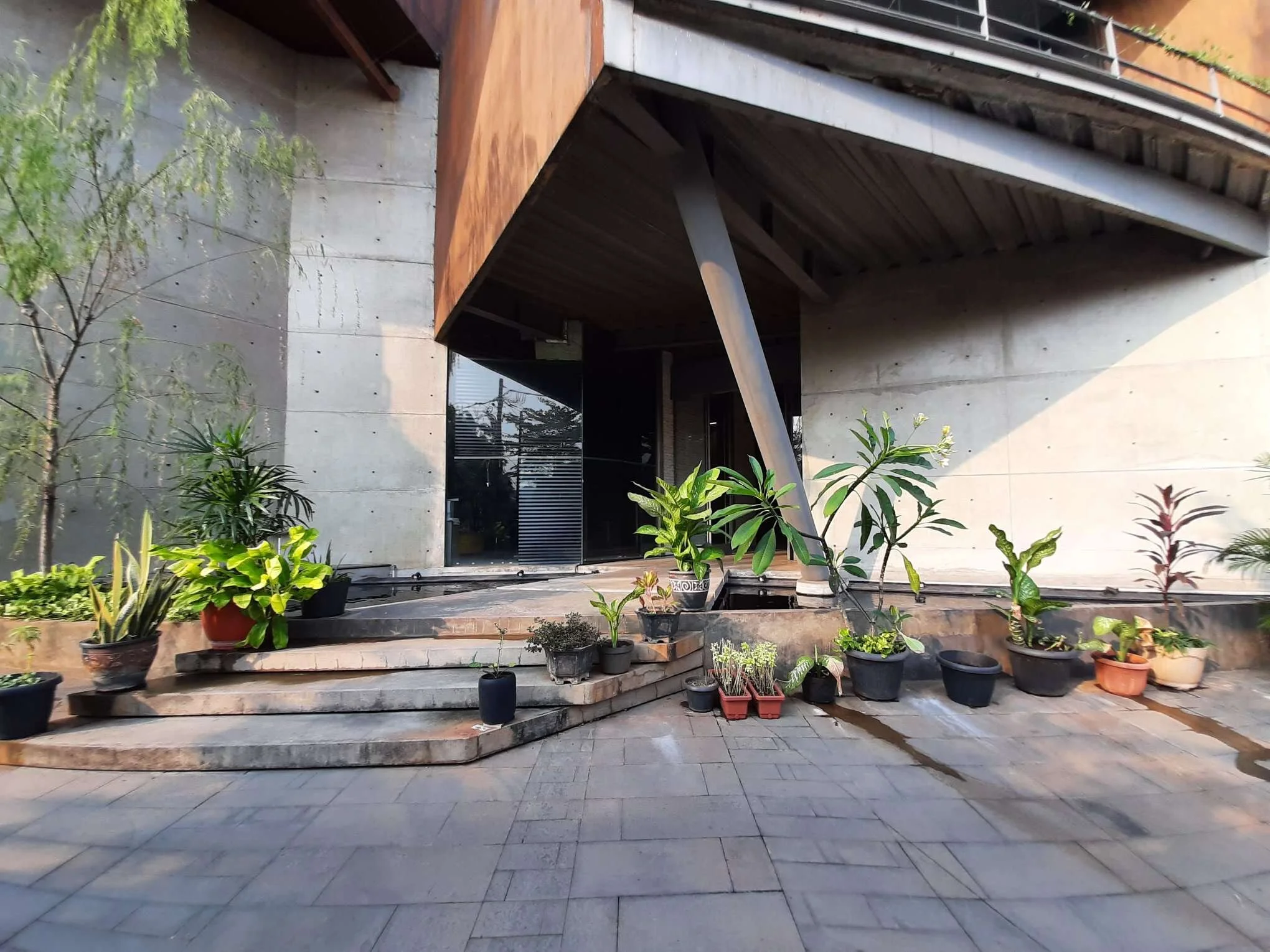 Interior Garis Miring Studio (Jasa Arsitek Jakarta &amp; Bali)