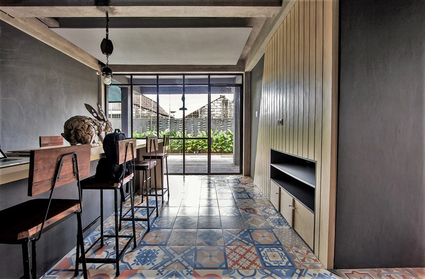Dining Area .jpg