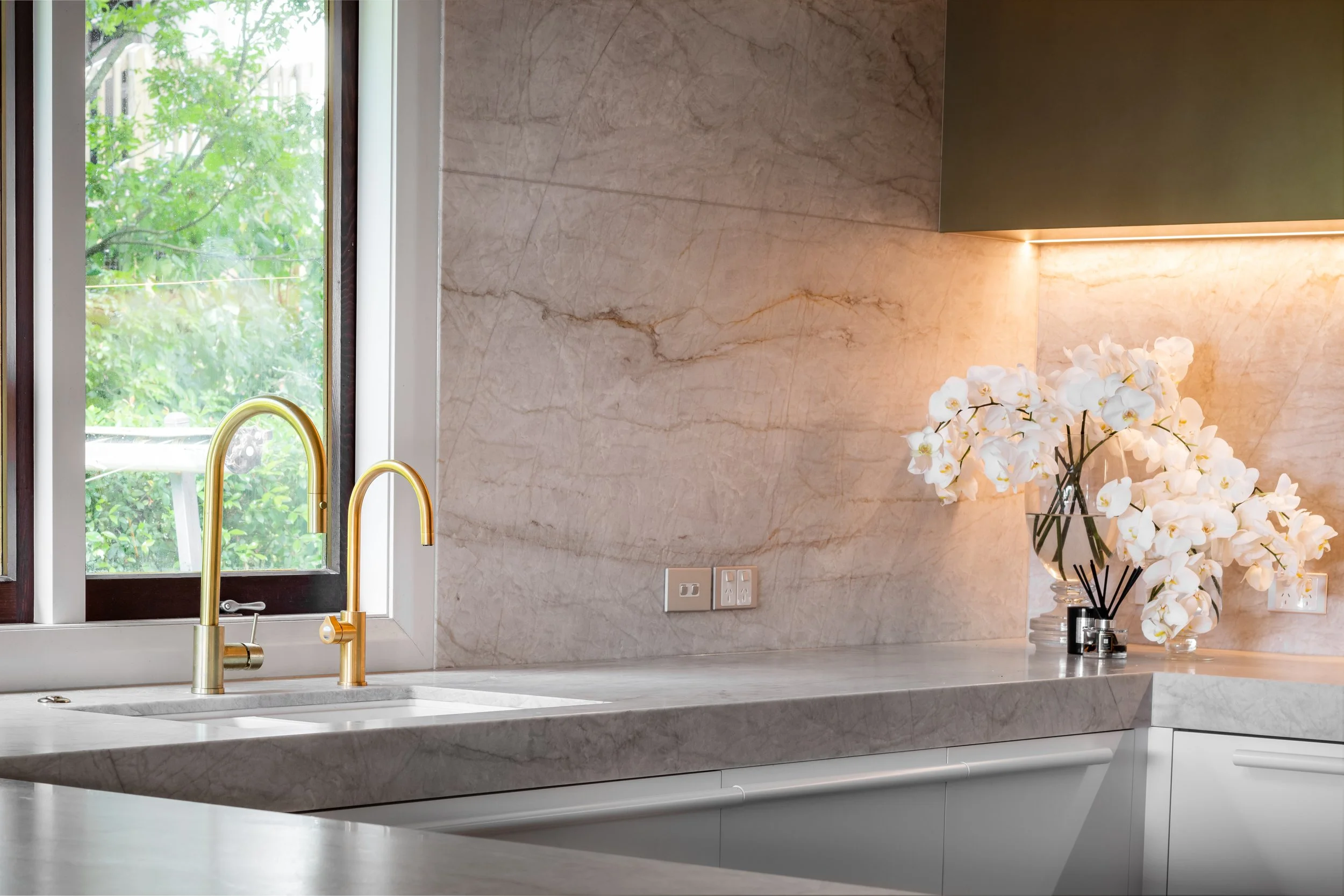 VictoriaAve Kitchen-9.jpg