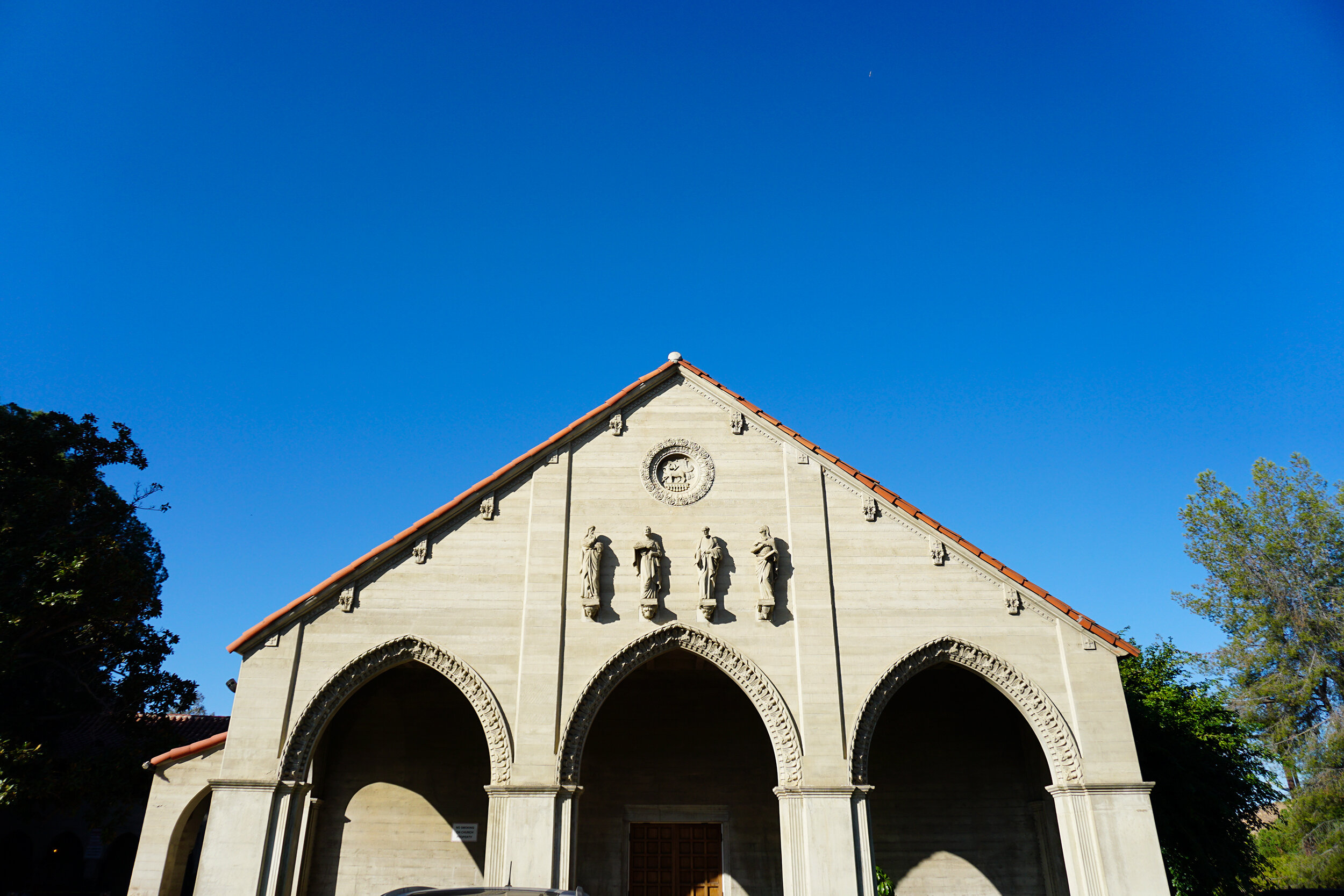 Calvary Pres Church Exterior statues 2.jpg