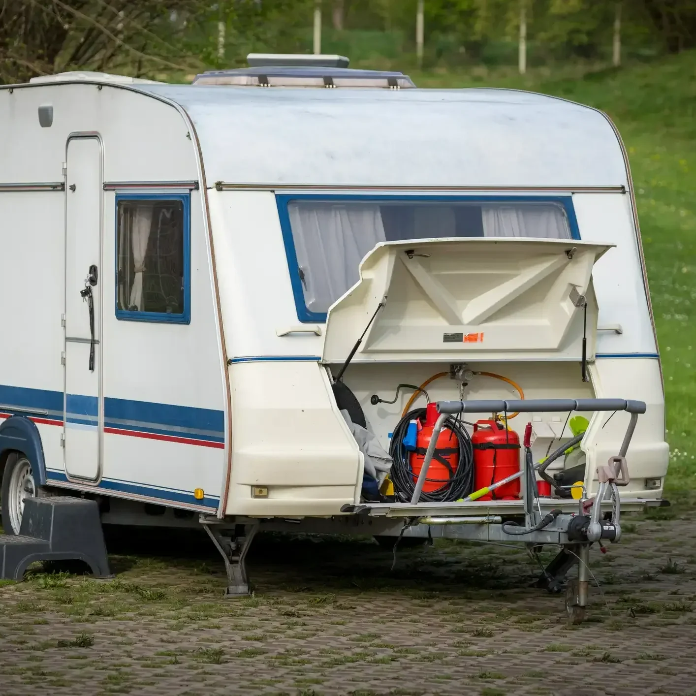 Gasprüfung Pflicht: Das müssen Camper vor der Abfahrt wissen