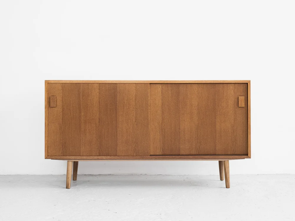 Midcentury Danish 4-door sideboard in teak by Axel Christensen for