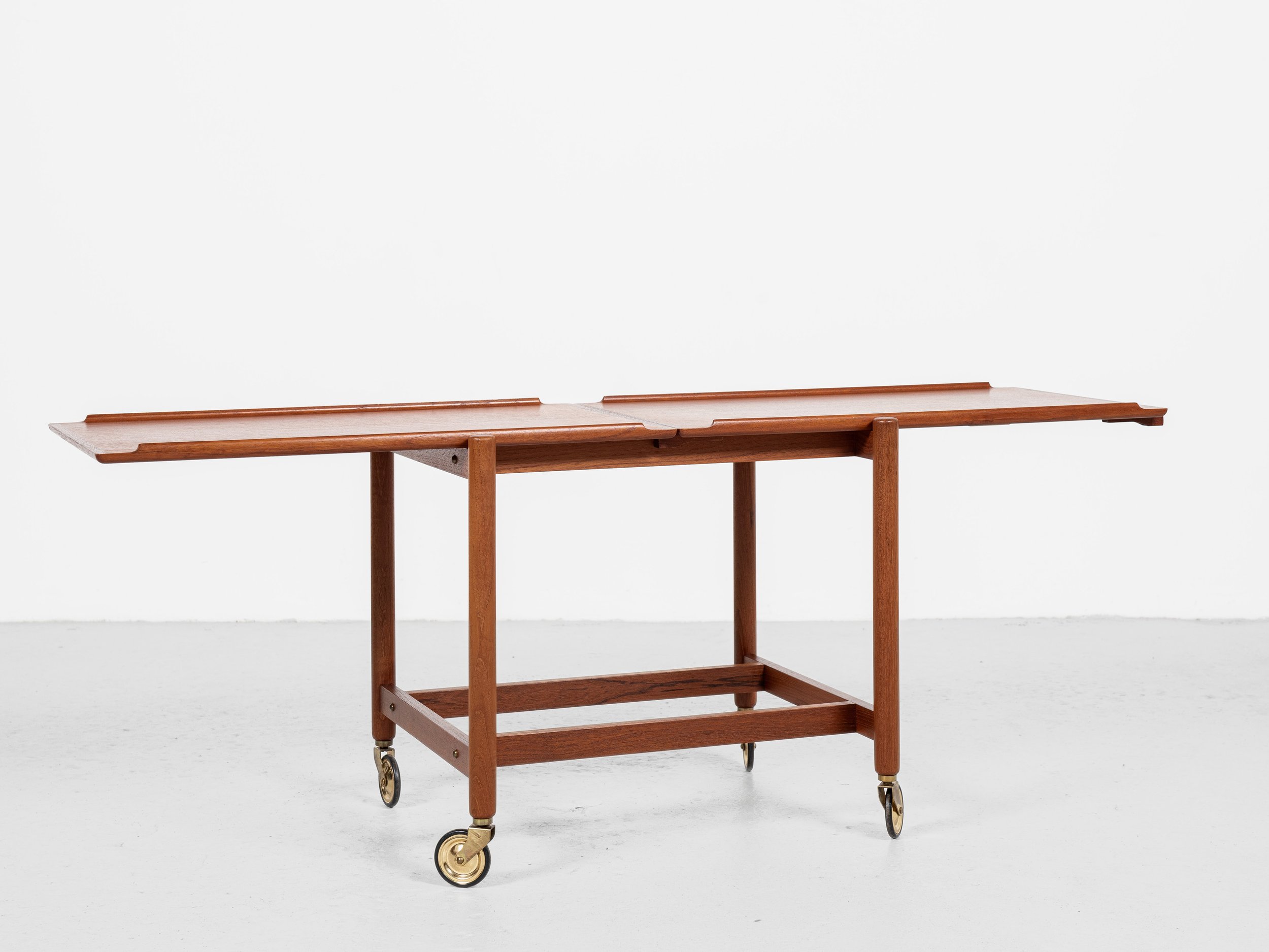 Midcentury Danish serving trolley in teak by Poul Hundevad 1960s 