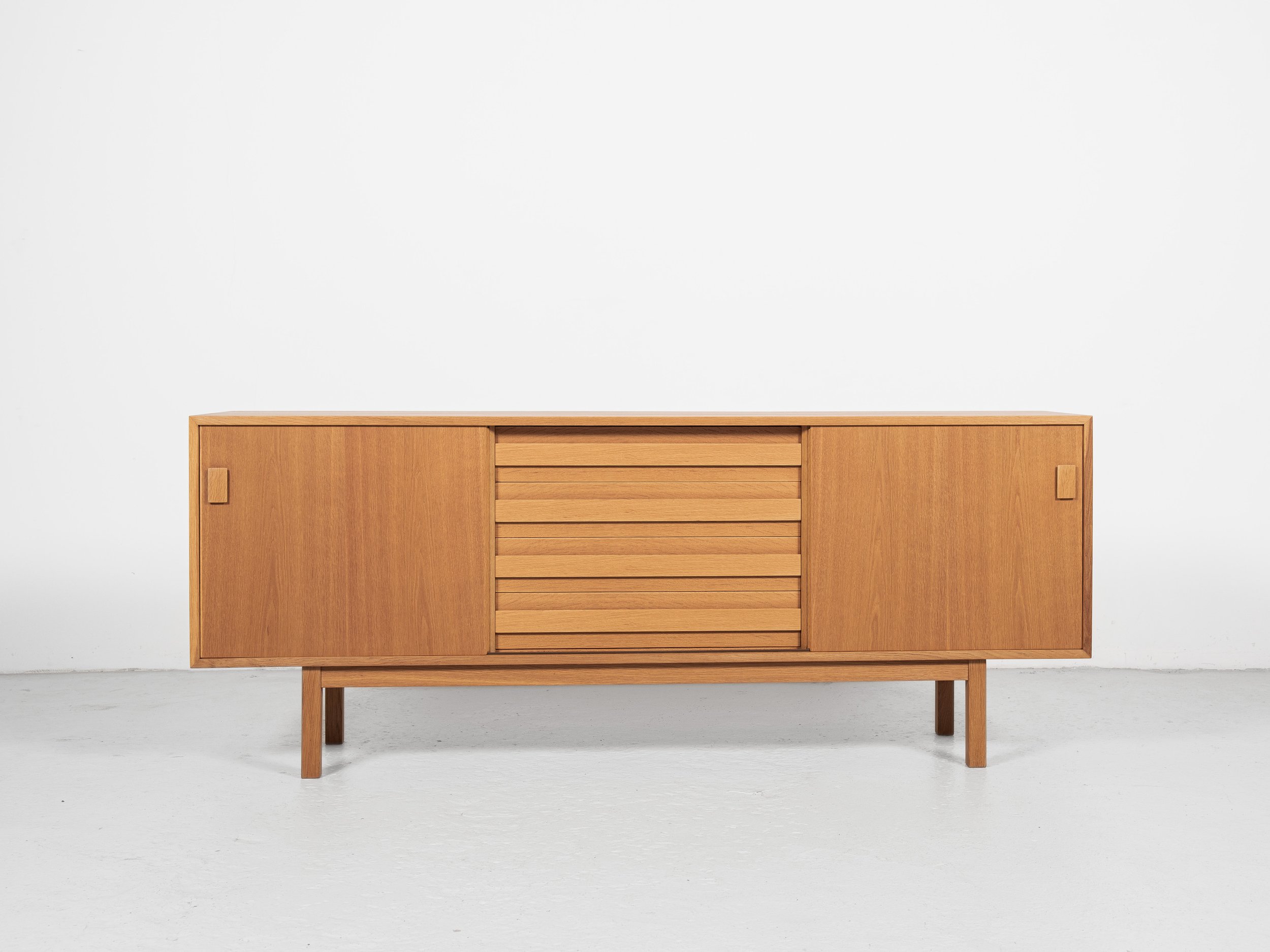 Midcentury Danish sideboard in oak by Dammand & Rasmussen 1960s