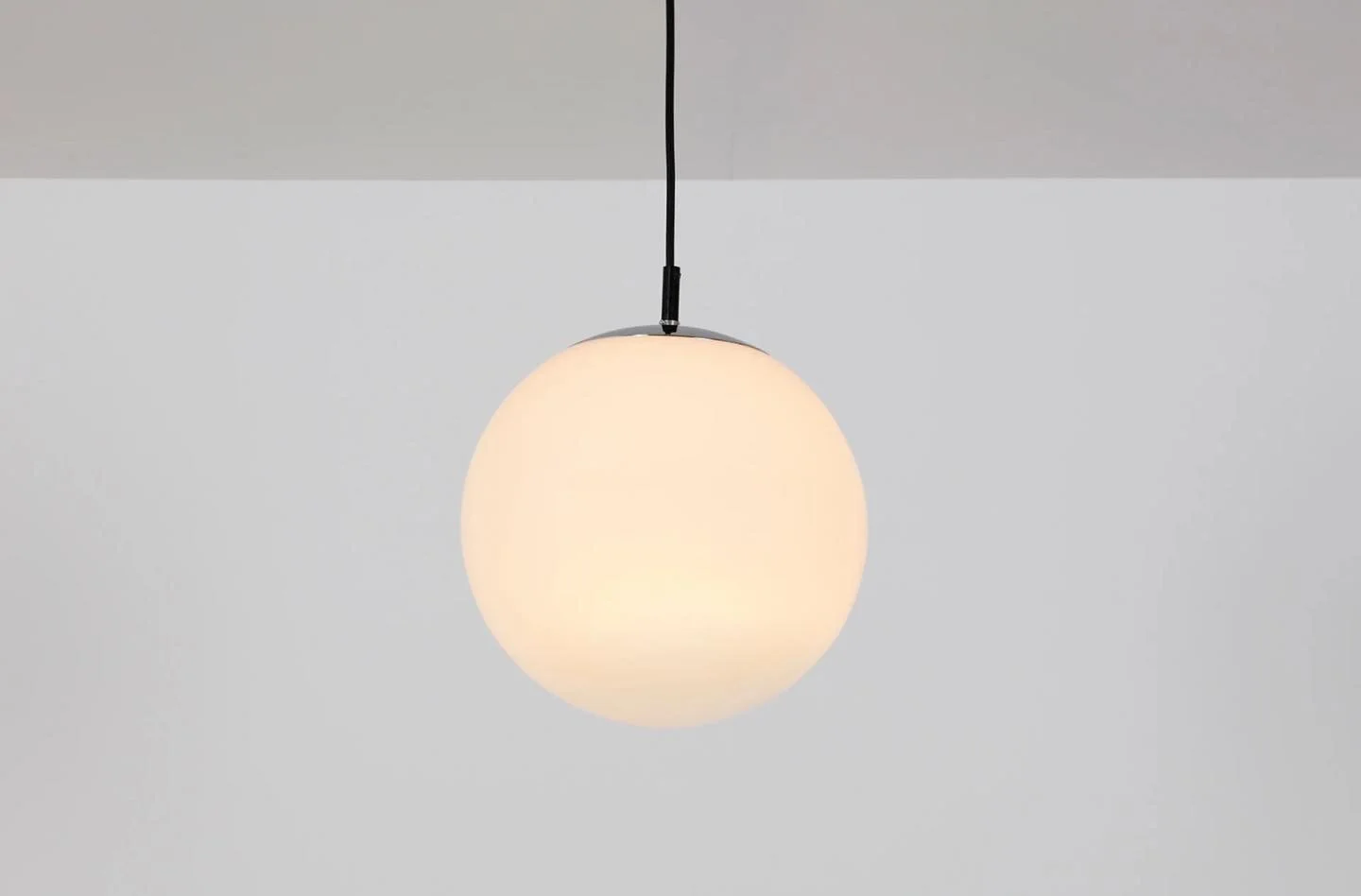 Ochtendnevel / Morning Haze By Raak

This misty white globe, in quality glass from Peill &amp; Putzler, was manufactured by Raak in the early 70's. The Morning Haze has rightly been given its poetic name. It diffuses a soft ambient glow, providing a 