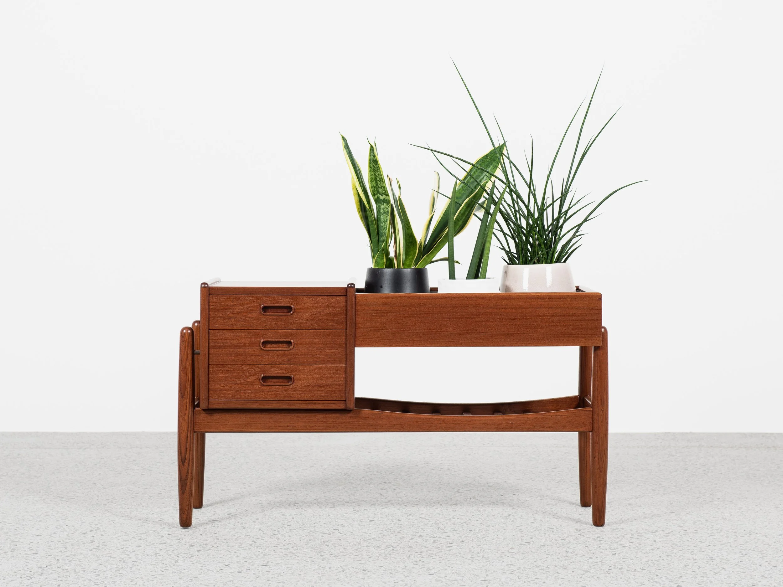 Midcentury Danish hallway chest and planter in teak by Arne Wahl 