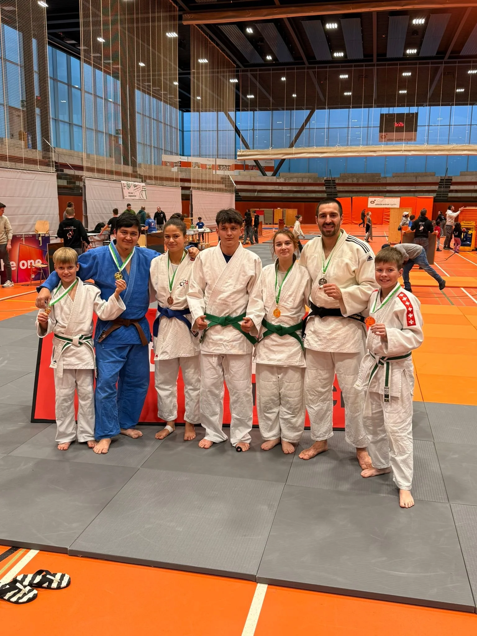 Budo Club March glänzt in St. Gallen mit sechs Medaillen
