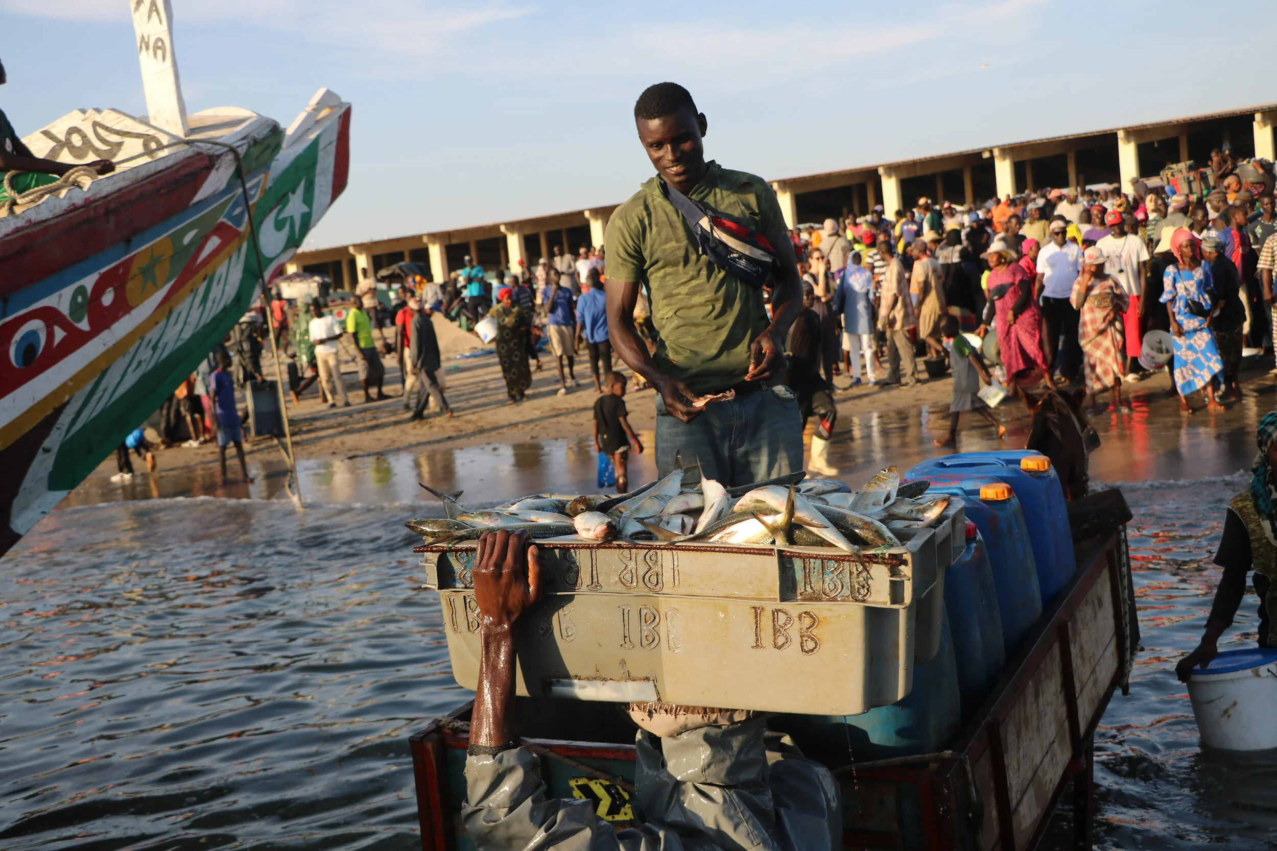 "Un appel vibrant pour protéger et valoriser la pêche artisanale locale africaine" à l'approche du sommet UE-Afrique