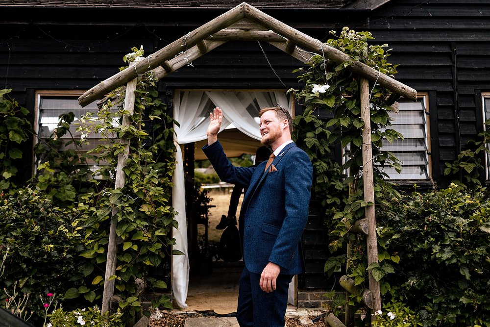 Rustic Farm DIY Wedding Photography in Hampshire_0008.jpg