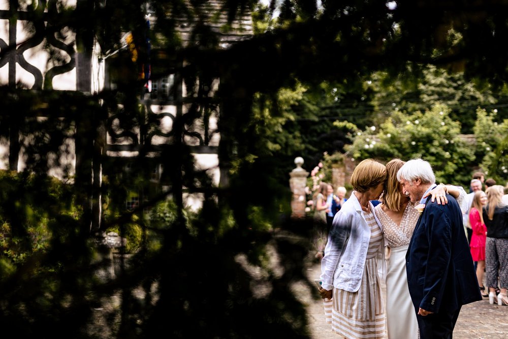 the-secret-garden-brighton-wedding-photography_0038.jpg