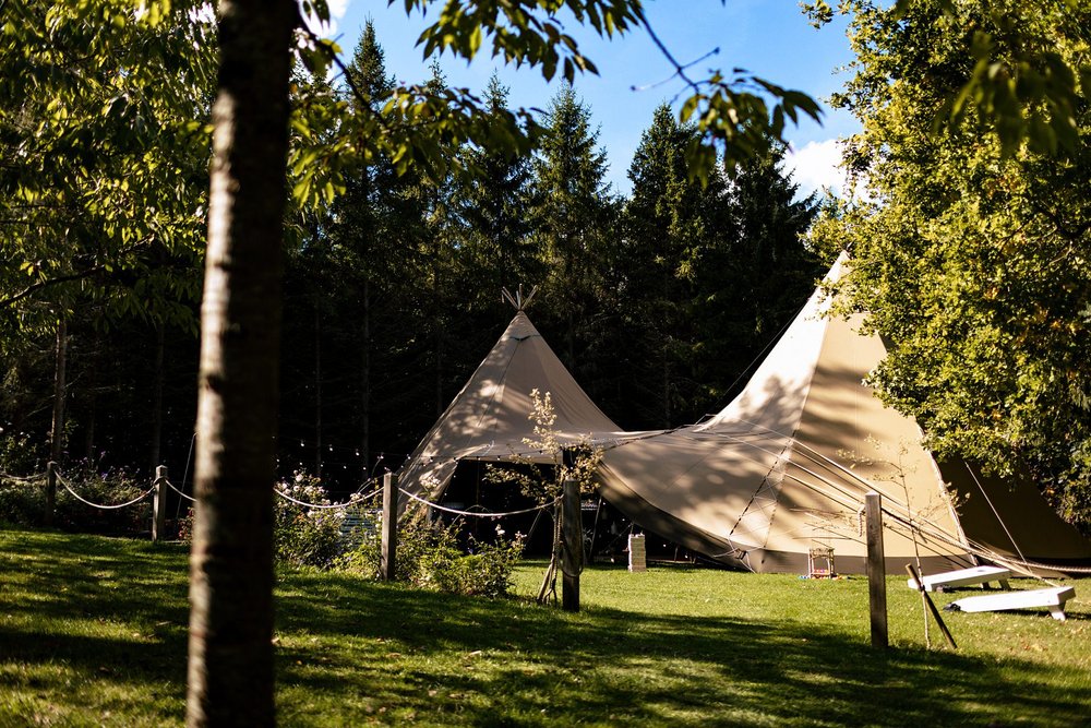 Tipi-wedding-in-the-woods-at-Evenley-Wood-Garden