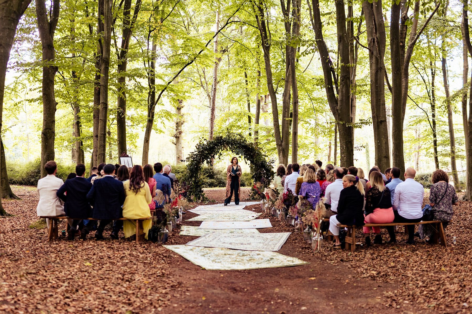 evenley-wood-garden-wedding-in-the-woods_0019.jpg