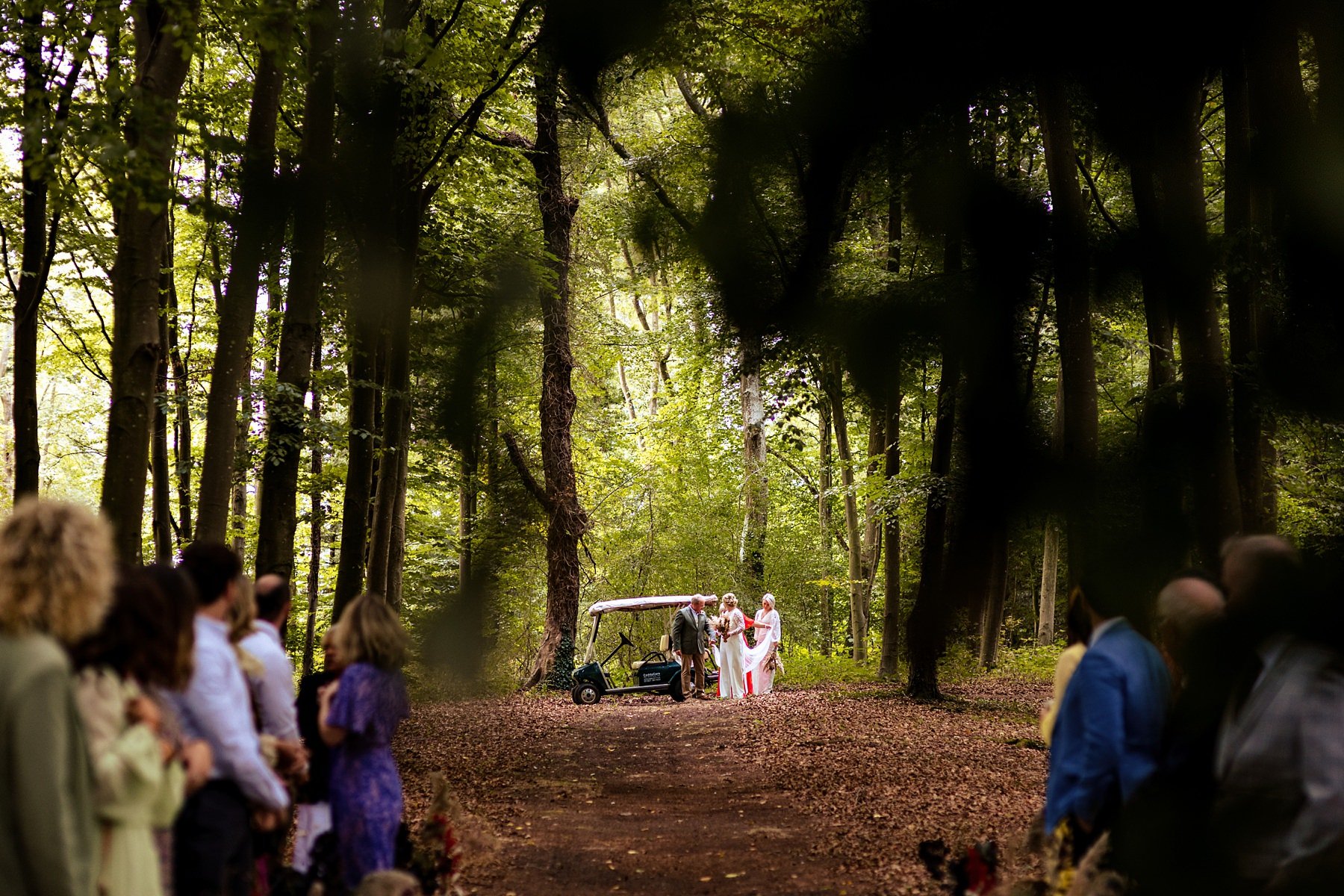 evenley-wood-garden-wedding-in-the-woods_0020.jpg