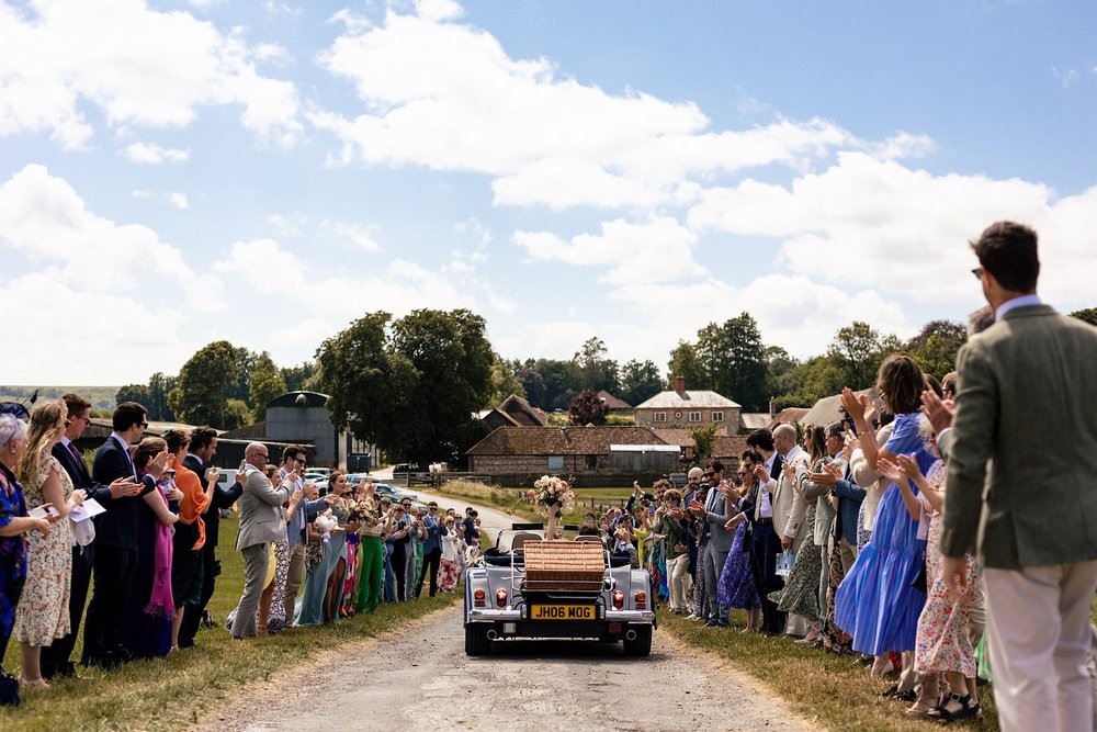 bowerchalke-barn-wedding-photography-emily-sam_0015.jpg