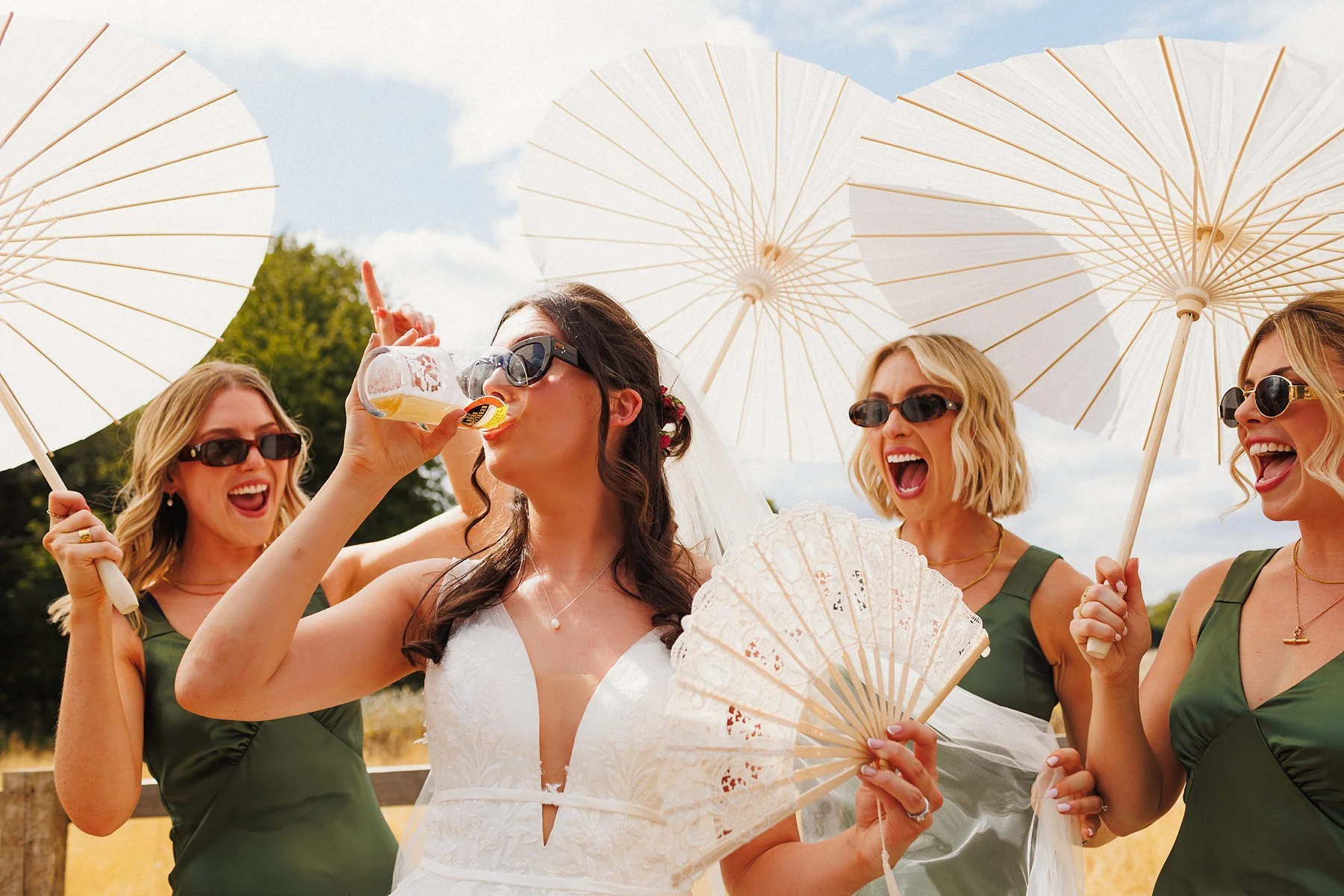 Bottle-and-glass-inn-wedding-photography_0027.jpg