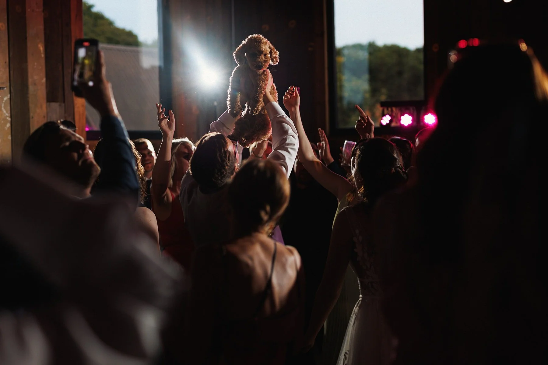 Bottle-and-glass-inn-wedding-photography_0043.jpg