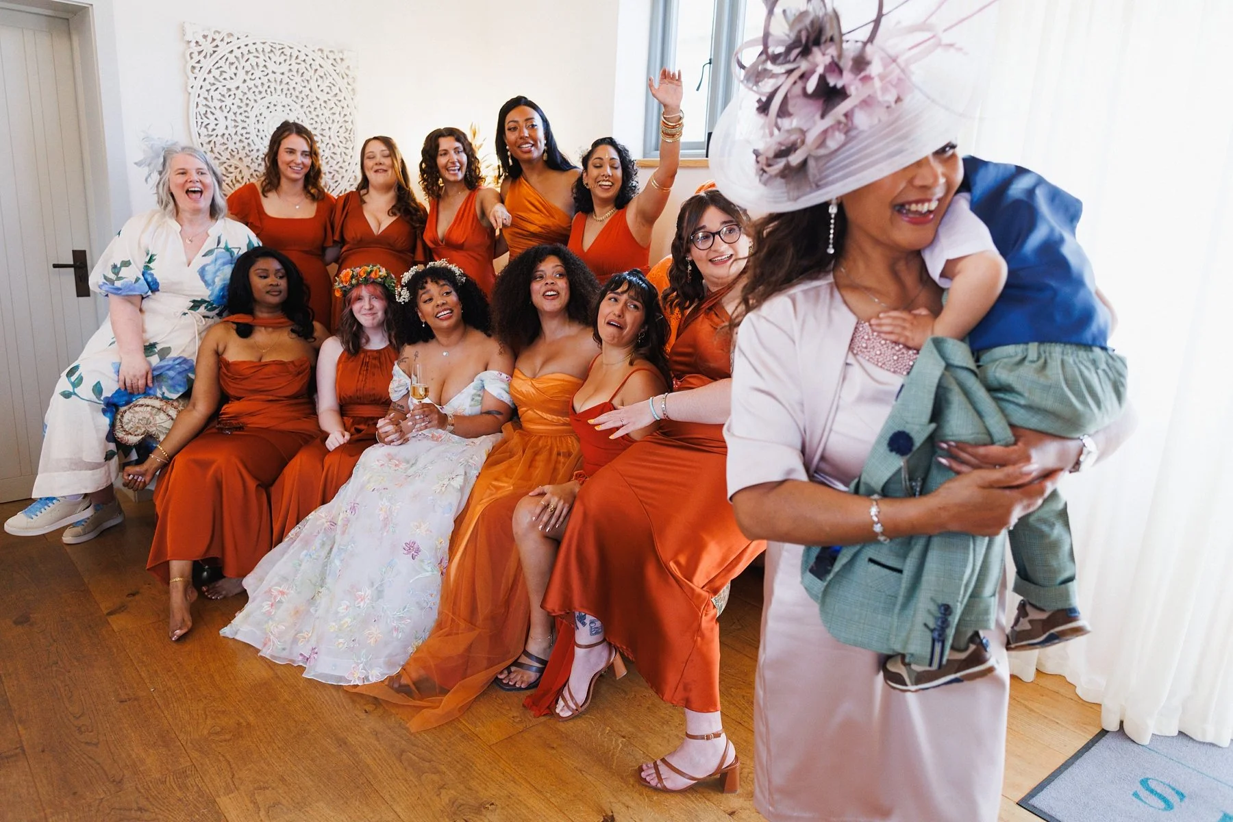 rackleys-chiltern-hills-wedding-bridal-party-photos_0007.jpg