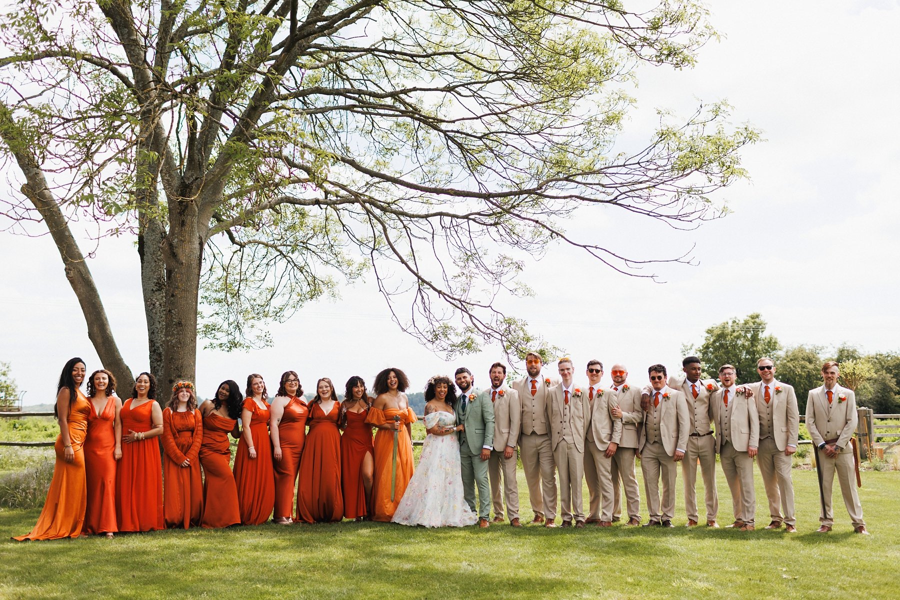 rackleys-chiltern-hills-wedding-bridal-party-photos_0020.jpg