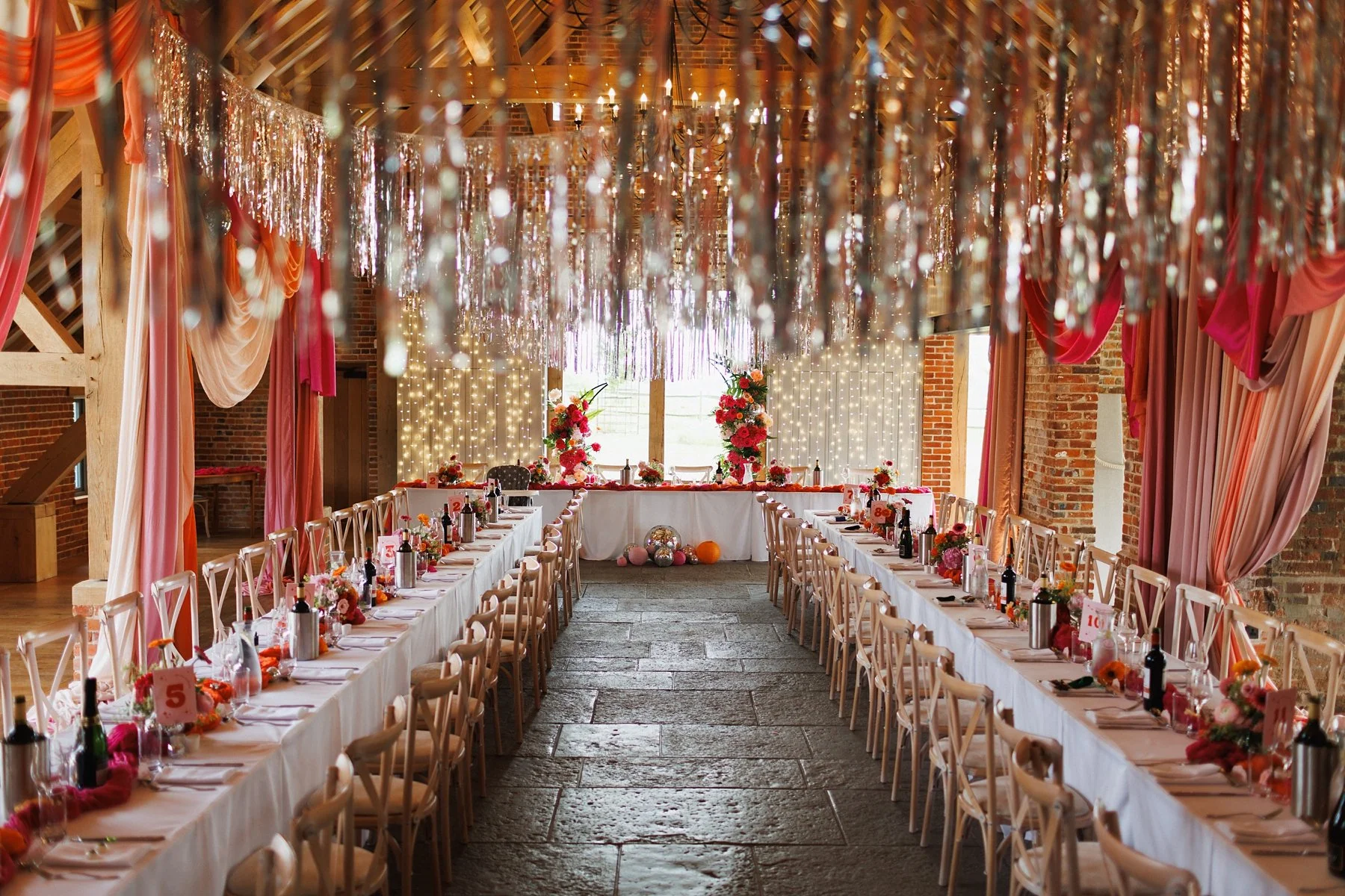 rackleys-chiltern-hills-wedding-decorations_0028.jpg