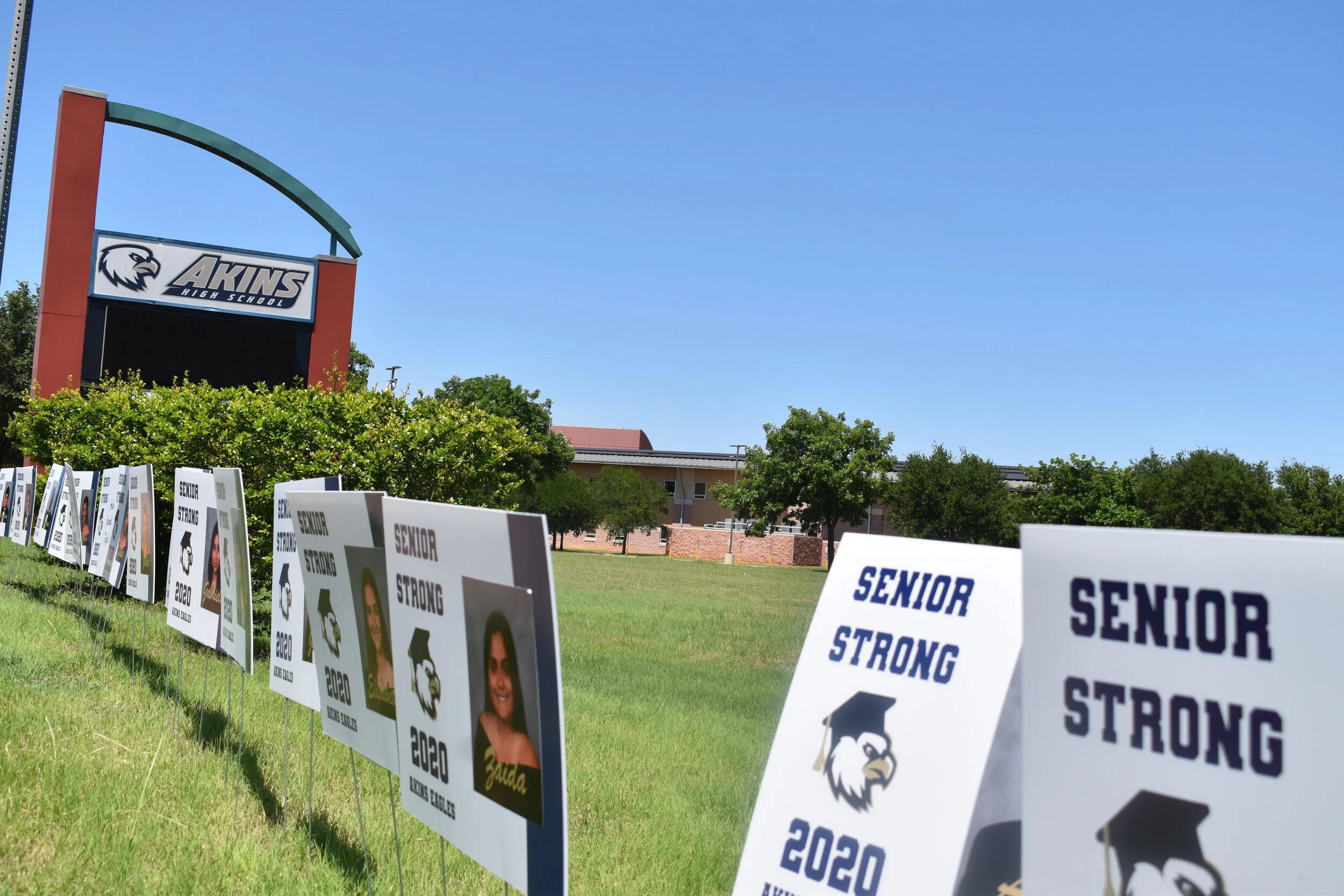 The Benefits of Yard Signs