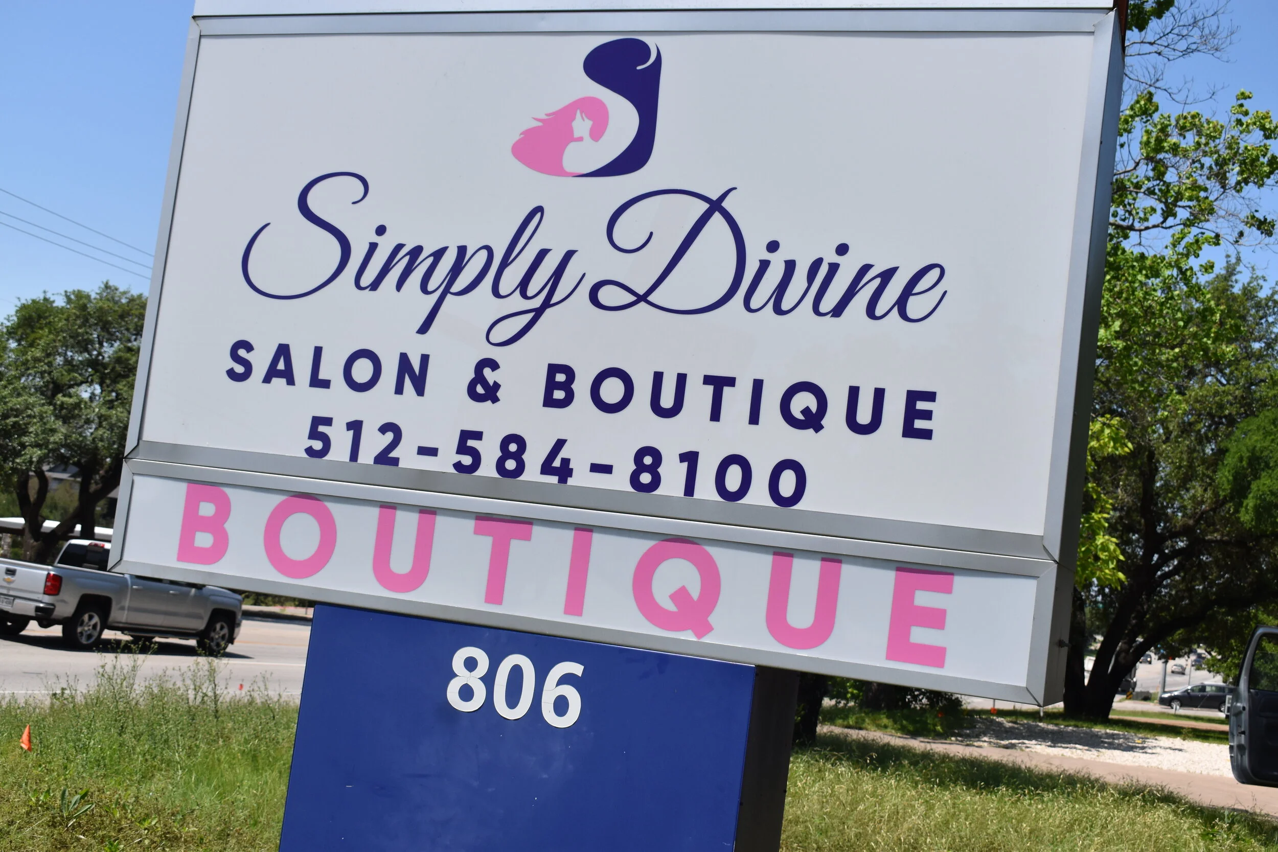 How Outdoor Signs Can Help Your Business Grow
