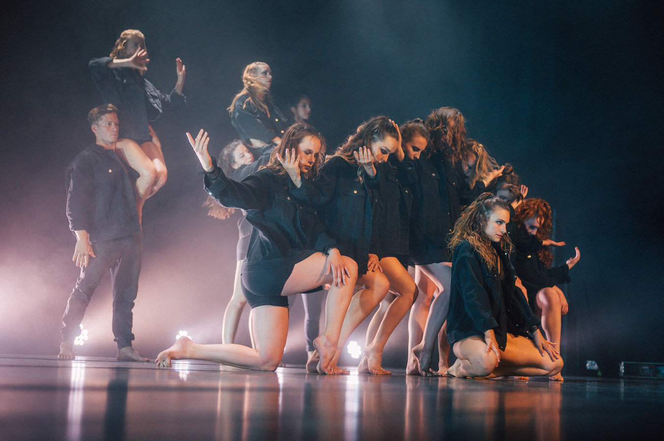 Für Jazzaret Dance Company Karlsruhe