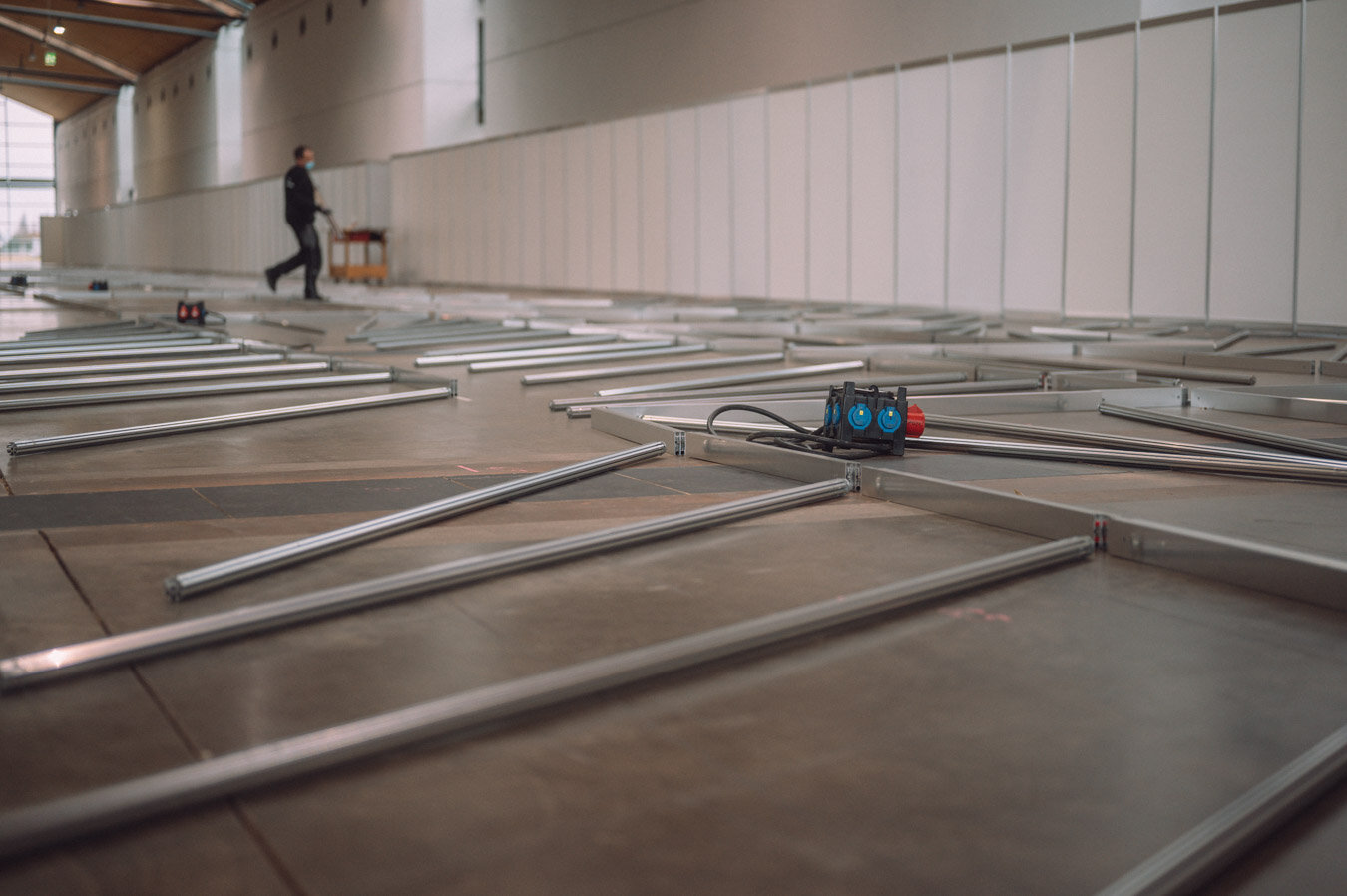 Aufbau Impfzentrum Messe Karlsruhe - Für Messe Karlsruhe & meinKA