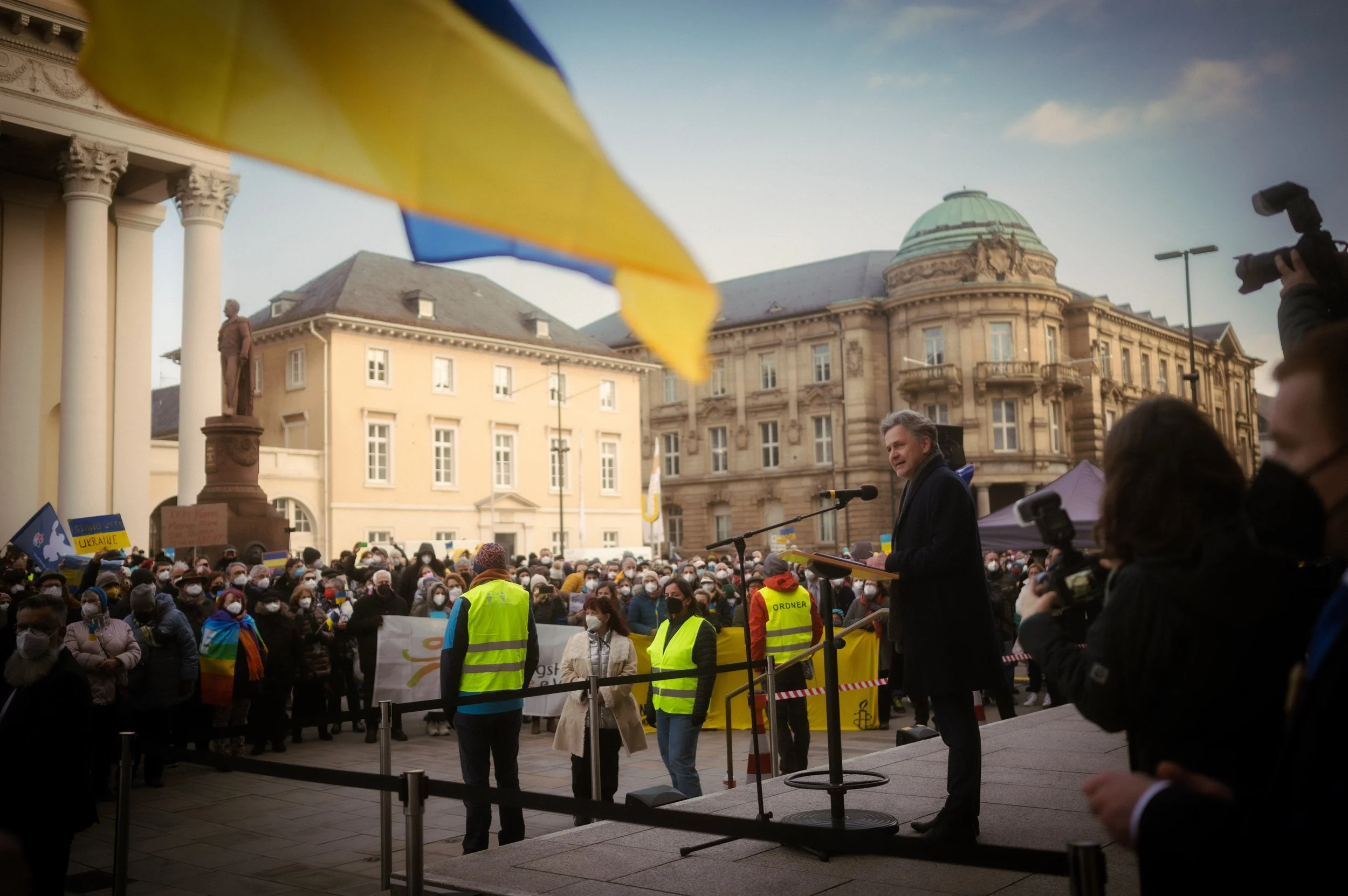 Kundgebung zum Angriffskrieg in der Ukraine [1/3]
