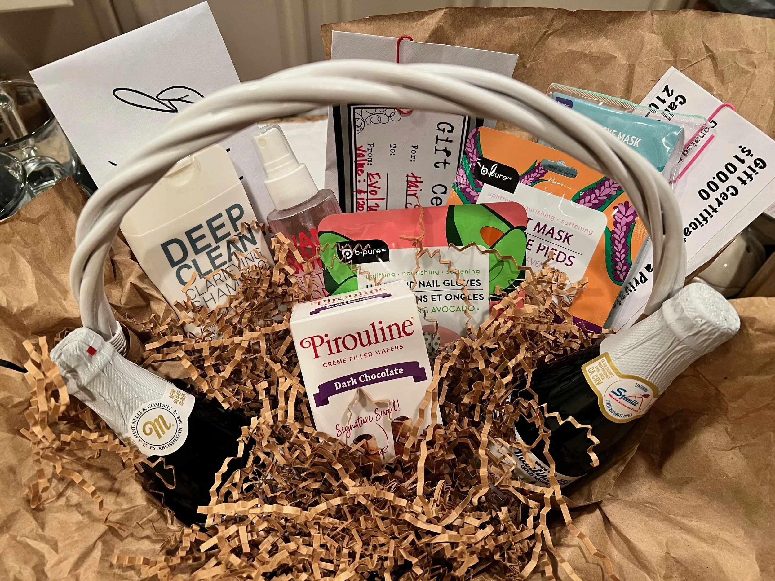 Spa Basket closeup.jpeg