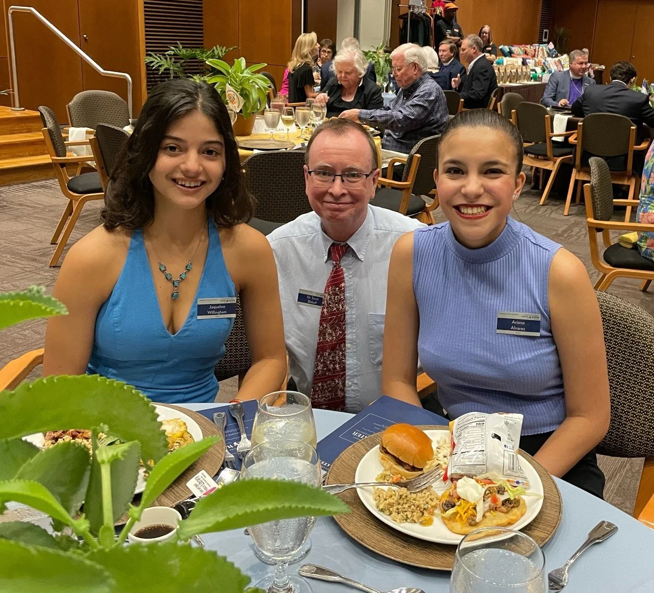 Dr. Scott Ditloff with UIW students.1.jpeg